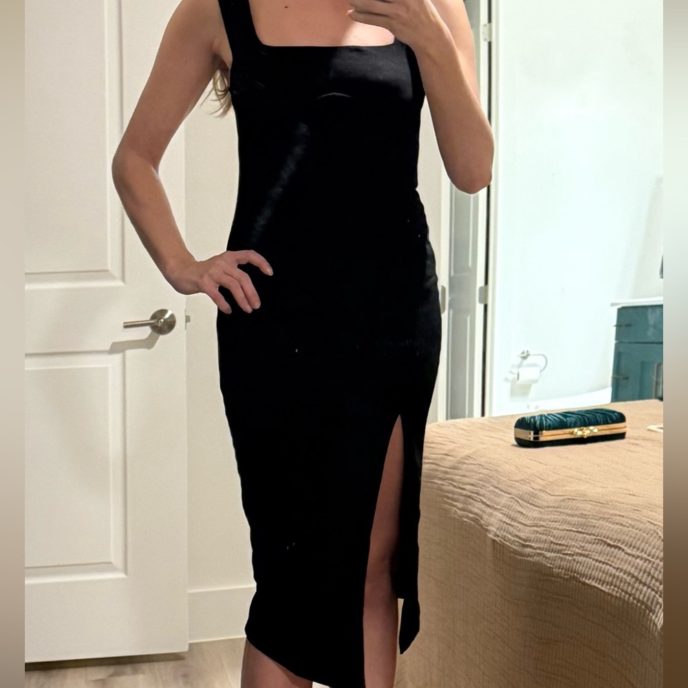 Hello Molly Black Square Neck Bodycon Midi Dress